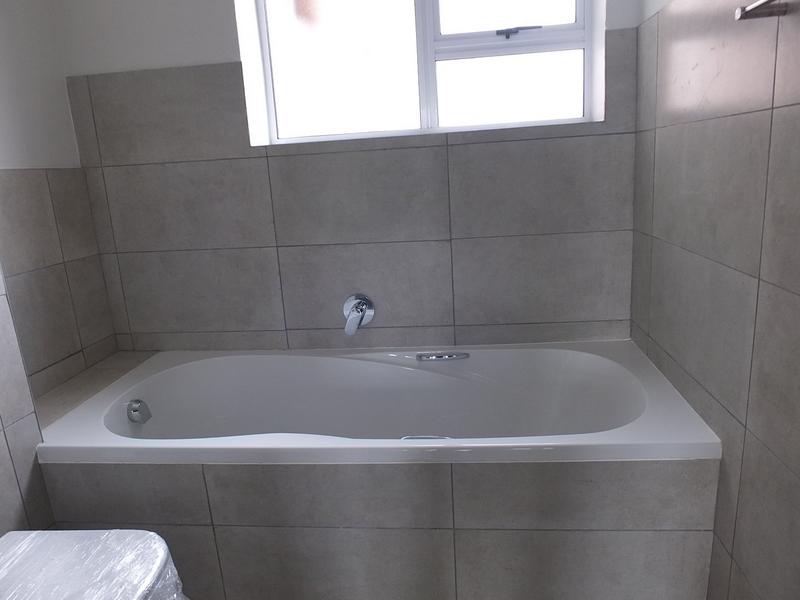 2 Bedroom Property for Sale in George Central Western Cape